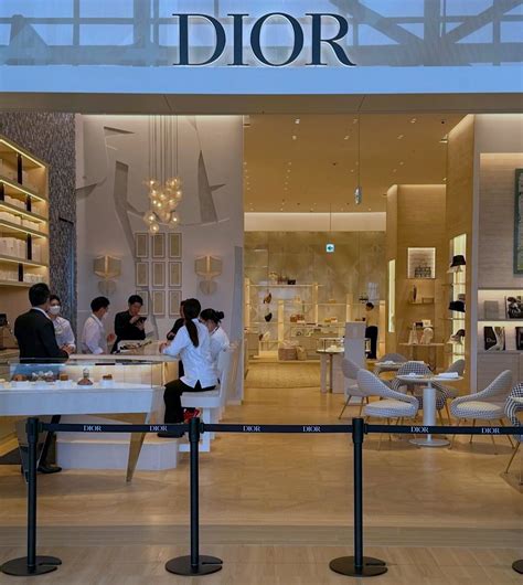 cafe dior by anne-sophie pic|anne sophie pic dior.